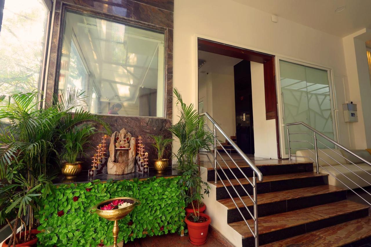 Grand Regency Rajajinagar, Iskcon Temple - Wtc Otel Bangalore Dış mekan fotoğraf