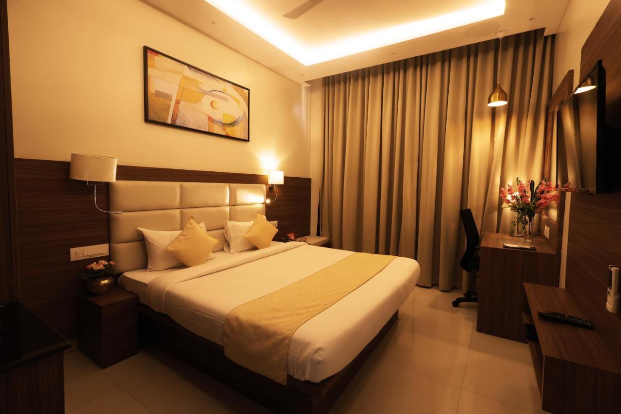 Grand Regency Rajajinagar, Iskcon Temple - Wtc Otel Bangalore Dış mekan fotoğraf